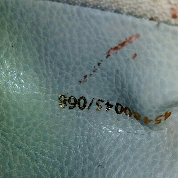 Vintage Tan Fendi crossbody and checkbook cover - Picture 3 of 4